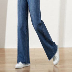 Loose straight trousers